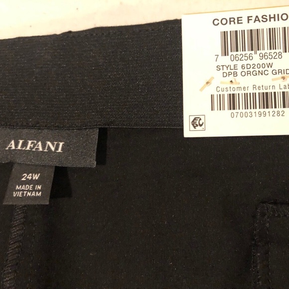 (NWT) Alfani Women's Black Flocked Grid-Print Skinny Pants Plus Size 24W - Picture 11 of 12